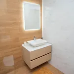 Appartamento Stylish Two Bedroom At Ljubovic-hill Park