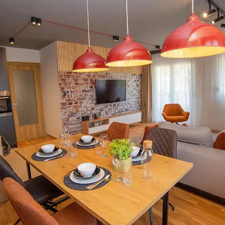 Stylish Two Bedroom At Ljubovic-hill Park Apartmán Podgorica
