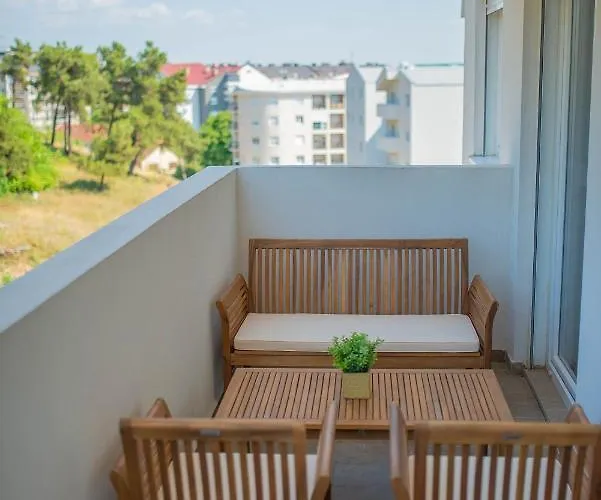 Apartamento Stylish Two Bedroom At Ljubovic-hill Park *