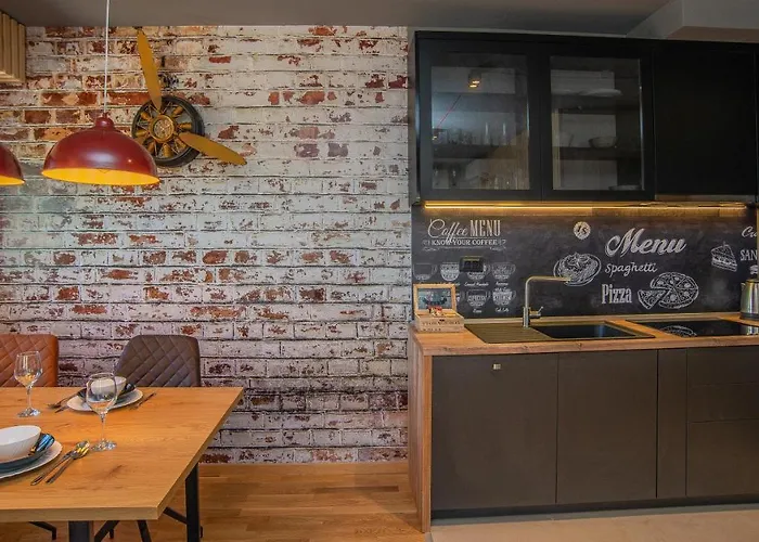 Stylish Two Bedroom At Ljubovic-hill Park