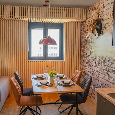 Apartment Stylish Two Bedroom At Ljubovic-hill Park