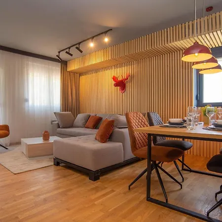 Stylish Two Bedroom At Ljubovic-hill Park