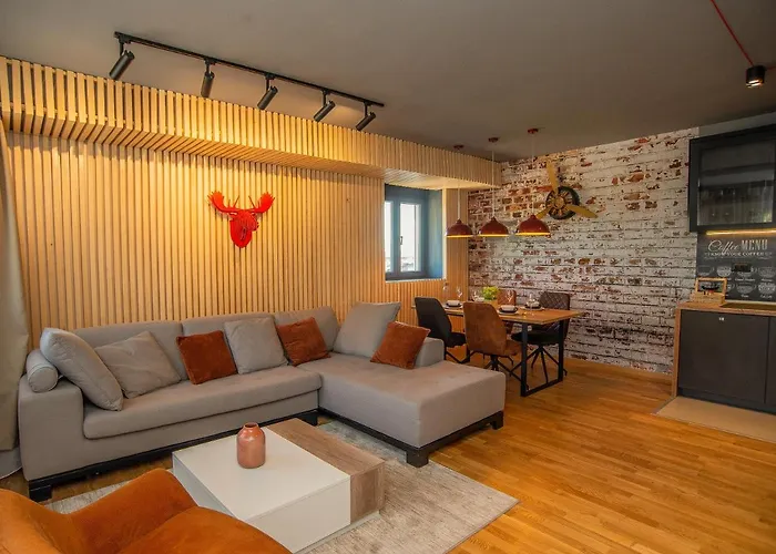 Stylish Two Bedroom At Ljubovic-hill Park